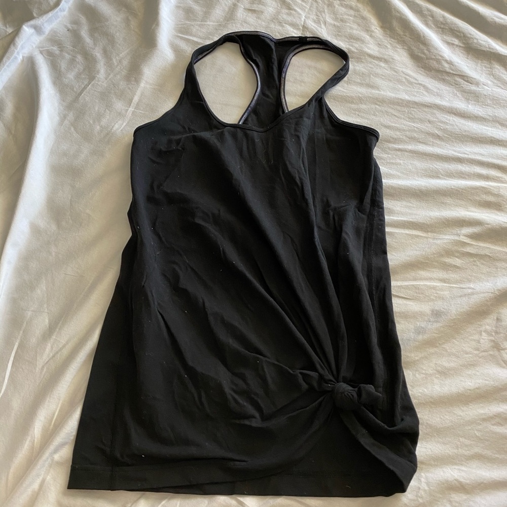 Black lululemon tank top